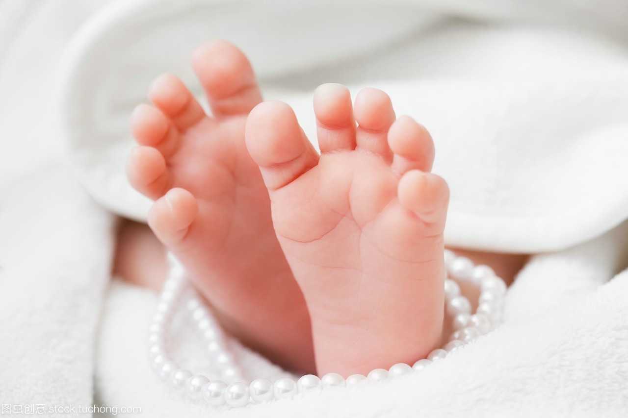 有需要代孕的么_年龄与美国试管婴儿活产率的关系